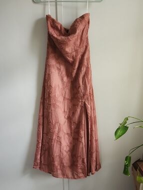 Lulu's Strapless Dusty Rose Textured Evening Gown/Prom Dress